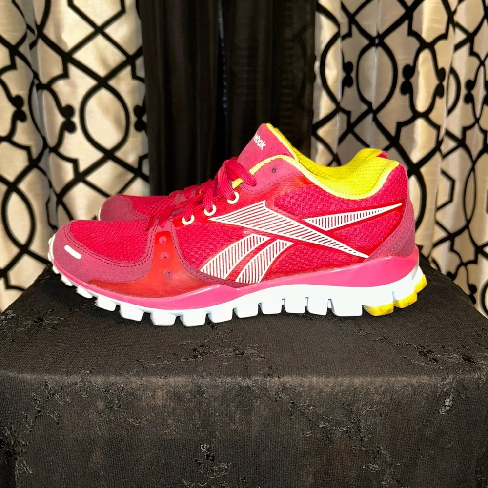 Reebok sneakers - Picture 2 of 13